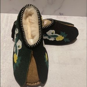 IT’S ALMOST UGG SEASON!!! UGGS - DENIM TEARS COLLAB Moccasins - BRAND NEW